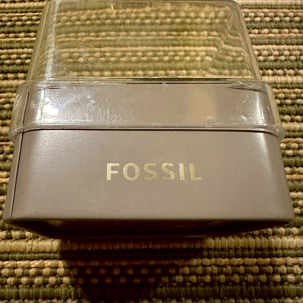 Fossil Watch - Picture 6 of 10